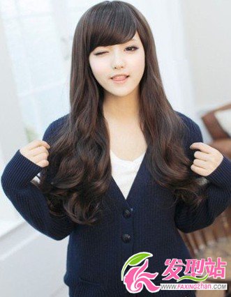 2013最新女生長(zhǎng)卷發(fā)發(fā)型