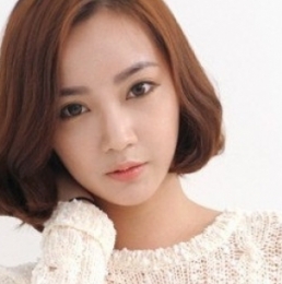 2025超人氣韓式短卷發(fā) 輕盈蓬松蛋卷頭減齡發(fā)型推薦 適