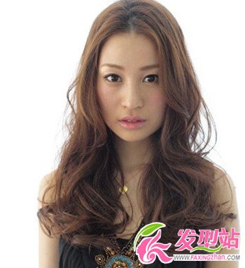 適合方臉女生流行發(fā)型