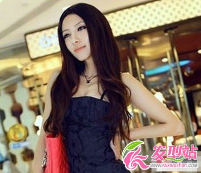 中分發(fā)型適合什么樣臉型 時(shí)尚中分瘦臉發(fā)型
