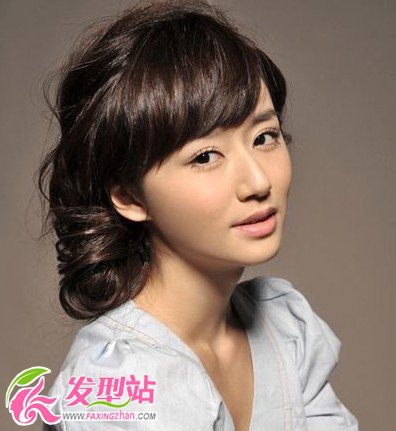 2013時(shí)尚扎發(fā)發(fā)型 可愛(ài)俏皮發(fā)型