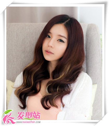 2013中長(zhǎng)發(fā)女生流行什么染發(fā)?最新女生絢麗染燙圖片