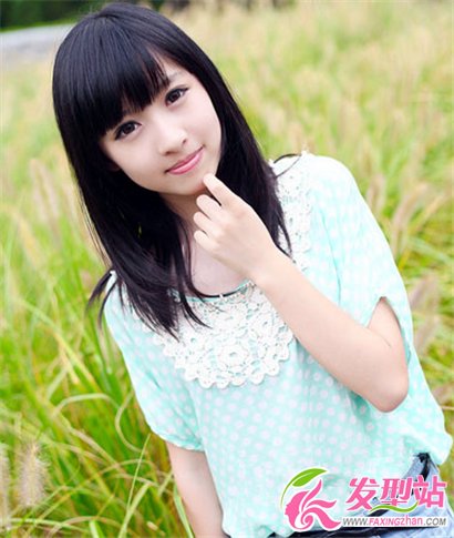 圓臉女生發(fā)型設(shè)計(jì) 時(shí)尚發(fā)型修出小臉