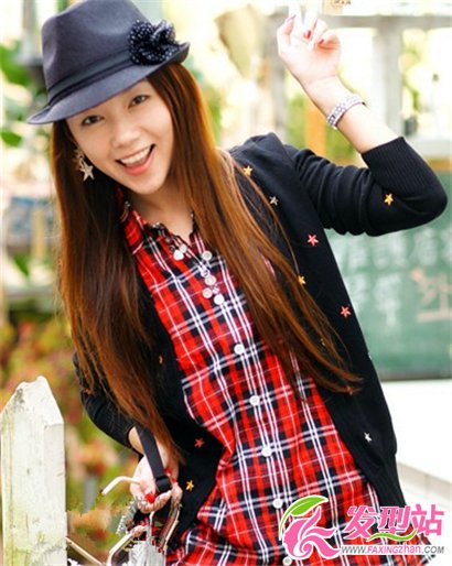 女士氣質(zhì)直發(fā)發(fā)型 增添女性清純可愛(ài)