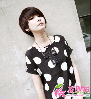2013流行發(fā)型:女生修顏時(shí)尚短發(fā)發(fā)型