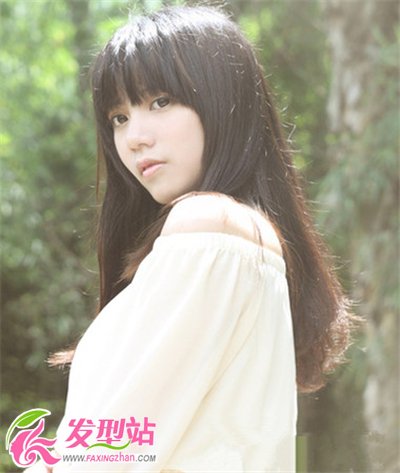 超有氣質(zhì)女生直發(fā) 中長發(fā)女生不能錯(cuò)過的發(fā)型