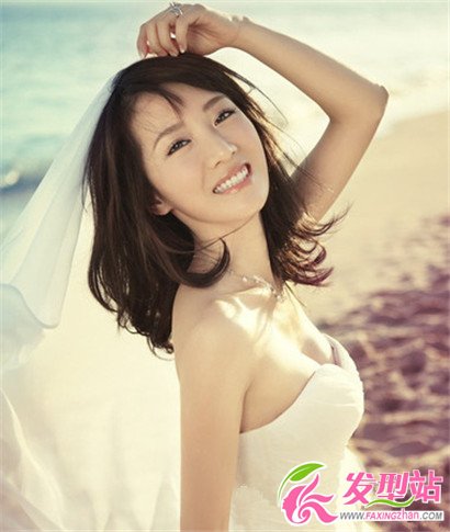 甜美婚紗照發(fā)型 詮釋世上最美新娘