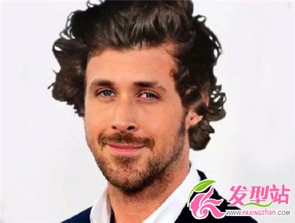 發(fā)型惡搞——看看名人帶上哈利風(fēng)格會(huì)怎么樣
