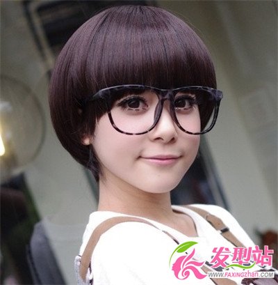 清爽系女生蘑菇頭發(fā)型 做可愛時尚短發(fā)女孩