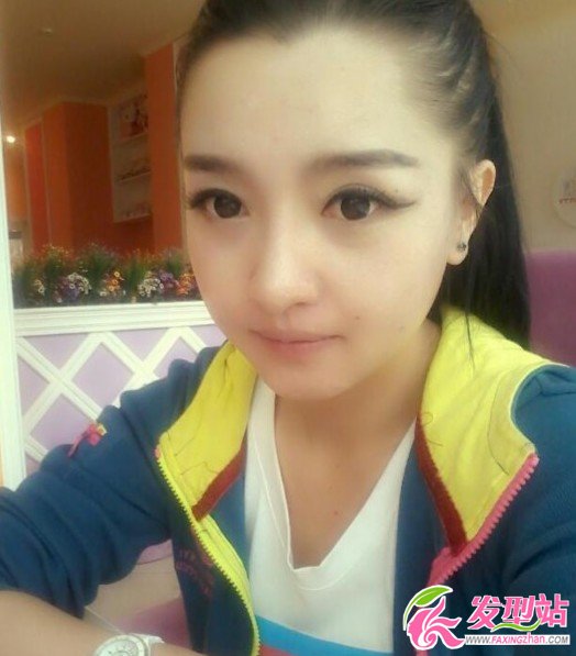 西藏大學(xué)校花李奕霏個(gè)人資料_李奕霏私照_李奕霏男友是誰(shuí)_李奕霏微博