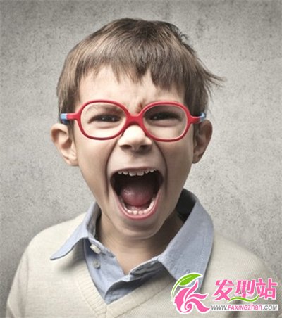 七八歲男孩做什么發(fā)型好看 2014可愛兒童發(fā)型推薦