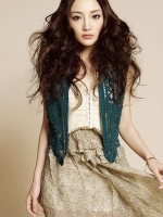 李小璐長發(fā)發(fā)型圖片 時尚發(fā)型演繹辣媽風(fēng)采