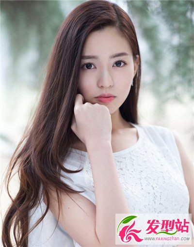 長發(fā)女生最容易打理的美麗發(fā)型 五分鐘讓你既美麗又省時(shí)