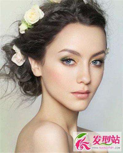 走向國際必備的歐式新娘盤發(fā)發(fā)型