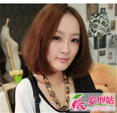 中長(zhǎng)發(fā)女生今年流行發(fā)型推薦 甜美可人中發(fā)發(fā)型使你美麗加倍