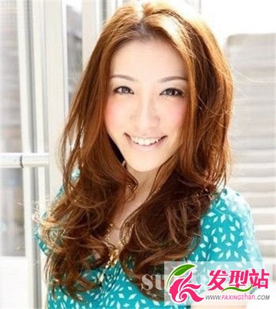 今年夏季女生流行發(fā)型設(shè)計(jì) 輕松營(yíng)造夏日清爽甜美氣息