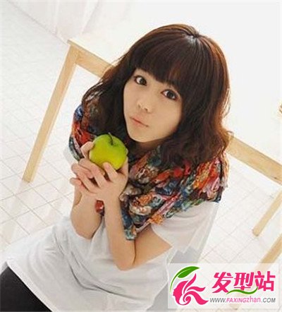荷葉頭怎么設(shè)計(jì)好看 氧氣女生荷葉頭讓你瞬間減齡