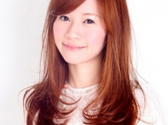 中長發(fā)女生燙什么發(fā)型好看 蓬松燙發(fā)發(fā)型浪漫有氣質(zhì) 中長發(fā)女生燙什么發(fā)型好看 蓬松燙發(fā)發(fā)型浪漫有氣質(zhì)