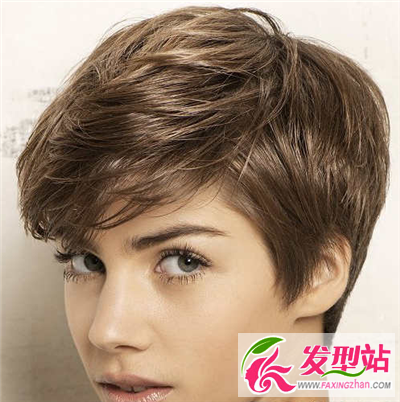 女士另類個性短發(fā)發(fā)型 時尚短發(fā)強大內(nèi)心的展示