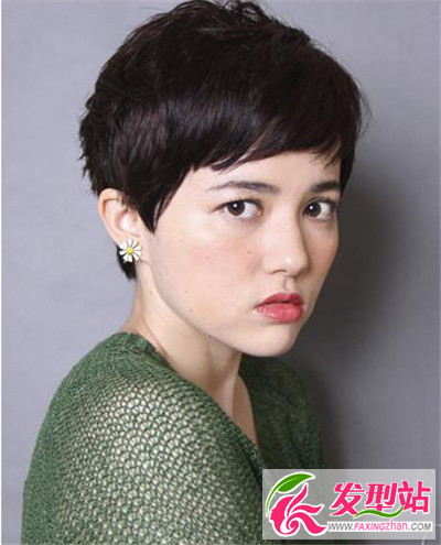 女生短發(fā)發(fā)型 各類(lèi)風(fēng)格日系獨(dú)當(dāng)一面