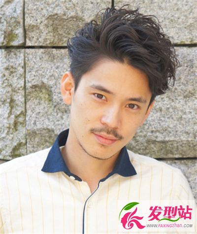 男士發(fā)型大勢(shì)所趨 各式造型百花齊放