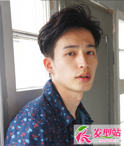 男士發(fā)型大勢(shì)所趨 各式造型百花齊放