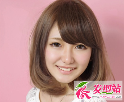帥氣女生利落短發(fā)造型 女孩子短發(fā)造型也可以甜美可愛