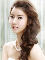 韓式新娘發(fā)型設(shè)計 浪漫婚禮必備