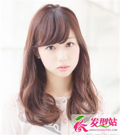 修顏美化斜劉海發(fā)型 時刻都能美美的