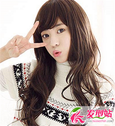 魅力與美麗兼具 絕對美女發(fā)型讓你目不暇接