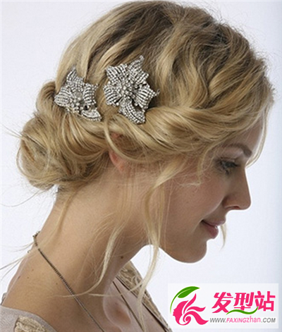 約會(huì)的時(shí)候該怎么打扮好呢 歐美浪漫長(zhǎng)發(fā)系列來(lái)襲