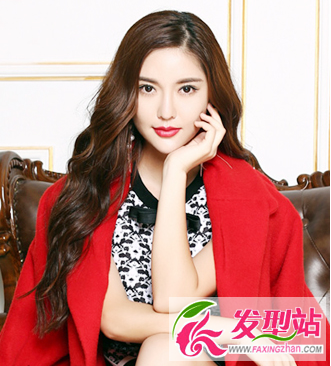 流行韓式卷發(fā)發(fā)型 時尚卷發(fā)塑造完美臉型