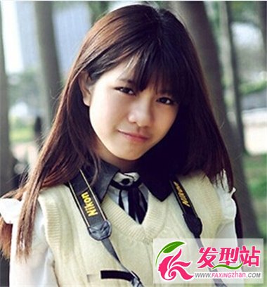 2014年最I(lǐng)N學(xué)生頭 打造簡(jiǎn)約時(shí)尚學(xué)院風(fēng)