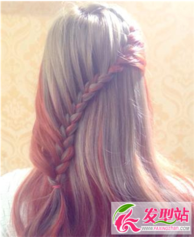獨(dú)特女生編發(fā)發(fā)型 打造不一樣是時(shí)尚美女