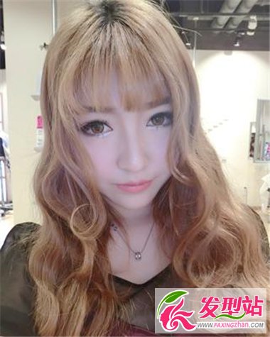 美麗女生長發(fā)發(fā)型 美到讓你目不暇接