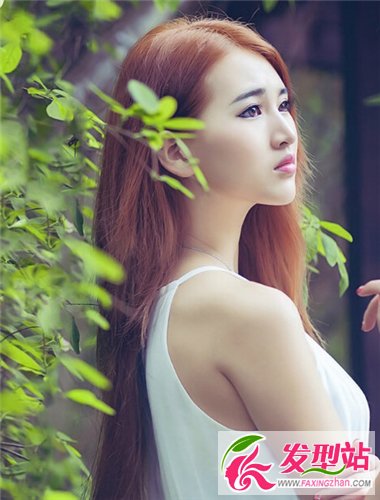 女生飄逸長(zhǎng)直發(fā)發(fā)型 帶你領(lǐng)略不一樣的氣質(zhì)美