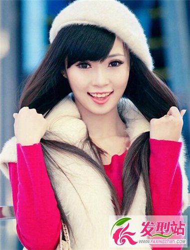 可愛(ài)女生靚麗直發(fā) 充滿韓系風(fēng)格美