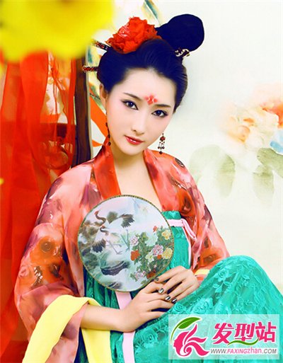 大氣端莊的古裝美女發(fā)型 展中國(guó)古代女性柔美一面