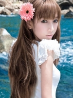 時尚靚麗空氣感劉海發(fā)型 當之無愧的大美女形象