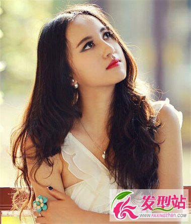 精靈公主可愛劉海發(fā)型 非中分劉海造型莫屬