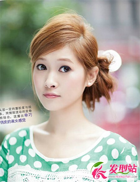 清新迷人扎發(fā)發(fā)現(xiàn) 打造優(yōu)雅時尚淑女范