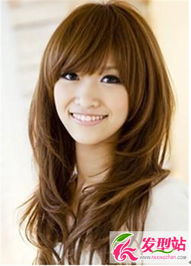女生想要改變形象燙發(fā)是首選 時(shí)尚女生燙發(fā)發(fā)型推薦