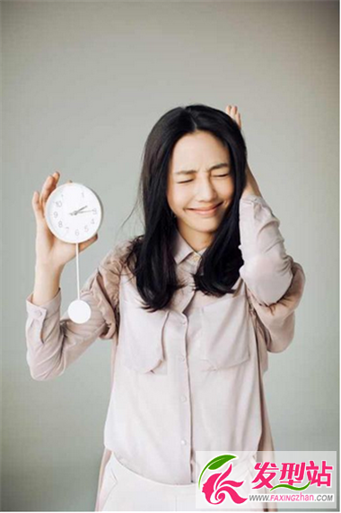 讓你艷壓全場(chǎng)的長(zhǎng)發(fā)發(fā)型 女生必不可少的時(shí)尚利器