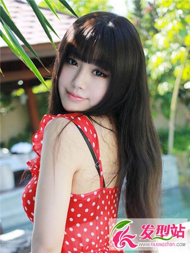 美麗優(yōu)雅長(zhǎng)直發(fā)發(fā)型 美到讓你目瞪口呆