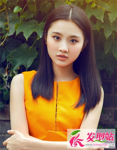 甜美女生長直發(fā)發(fā)型 如沐春風(fēng)般的芳香撲鼻