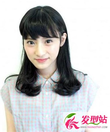 選擇適合自己臉型的發(fā)型 修顏發(fā)型變身小V臉美人