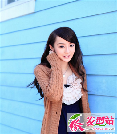 清新女生甜美長發(fā) 美到讓你流連忘返