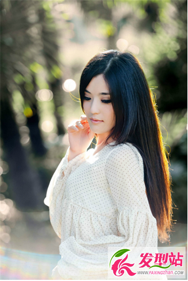 清新女生中長發(fā)發(fā)型 柔美婉約盡顯優(yōu)雅