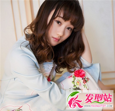 清新小女生中長發(fā)發(fā)型 彰顯你的青春活力