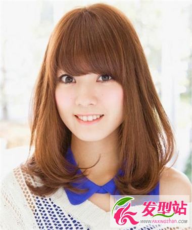 中長發(fā)女生百搭梨花燙 完美燙發(fā)讓你擁有好氣質(zhì)